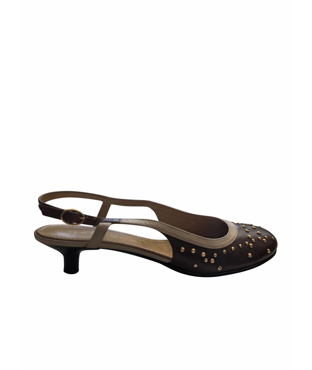 CASADEI Коричневые кожаные лодочки на низком каблуке, фото 1
