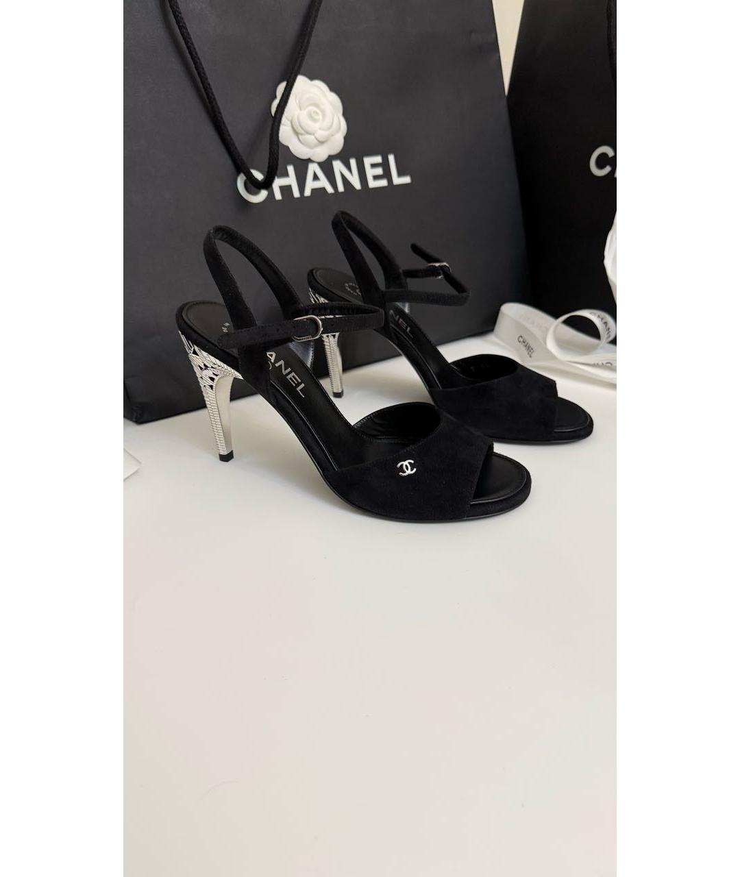 CHANEL Черные замшевые босоножки, фото 2