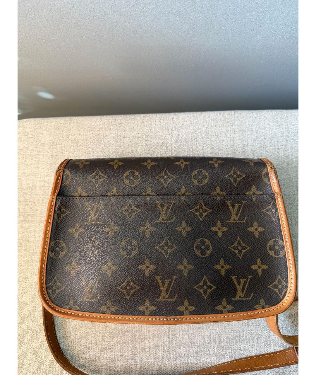 LOUIS VUITTON Коричневая кожаная сумка через плечо, фото 3