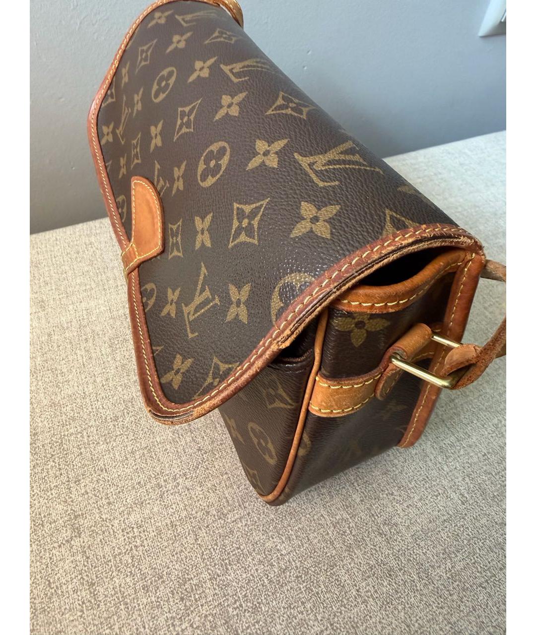 LOUIS VUITTON Коричневая кожаная сумка через плечо, фото 5