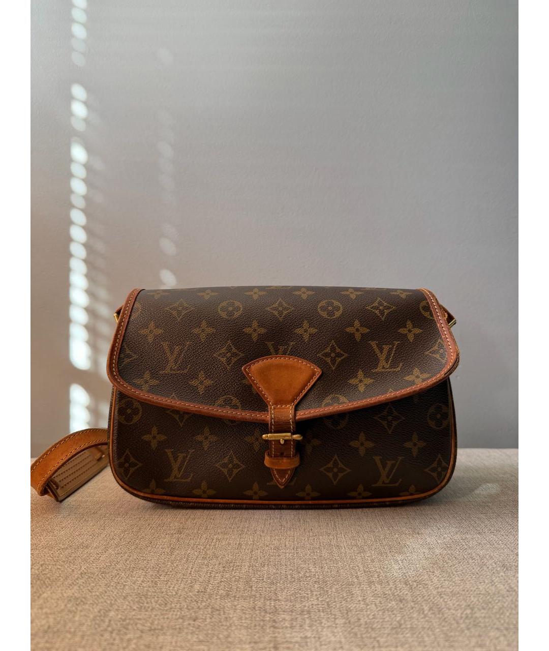 LOUIS VUITTON Коричневая кожаная сумка через плечо, фото 1
