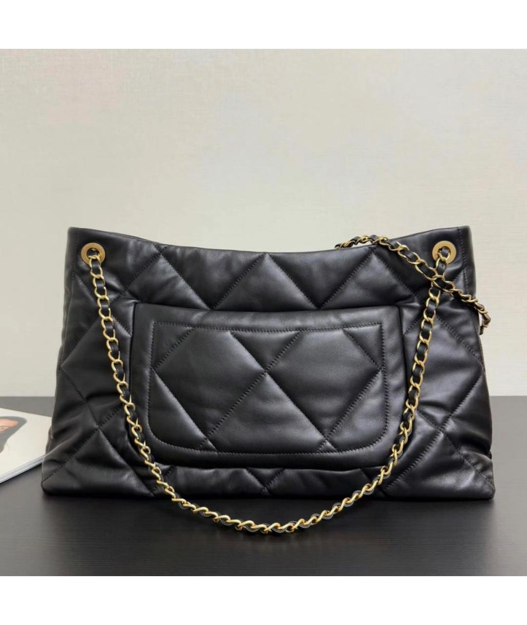 CHANEL Черная кожаная сумка через плечо, фото 4