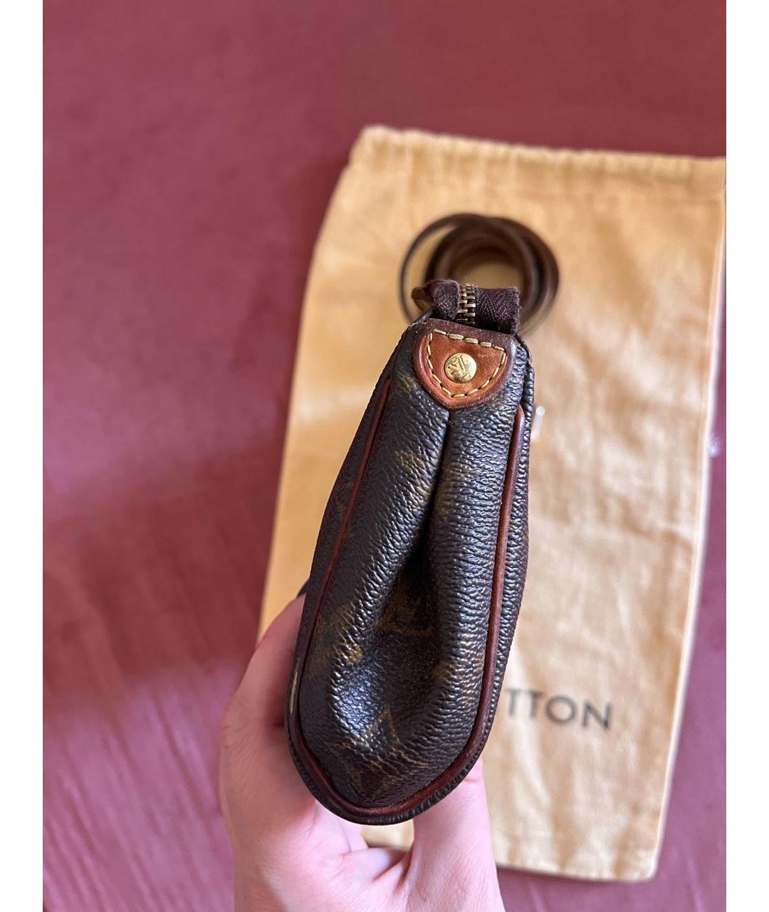 LOUIS VUITTON Коричневая кожаная сумка через плечо, фото 4