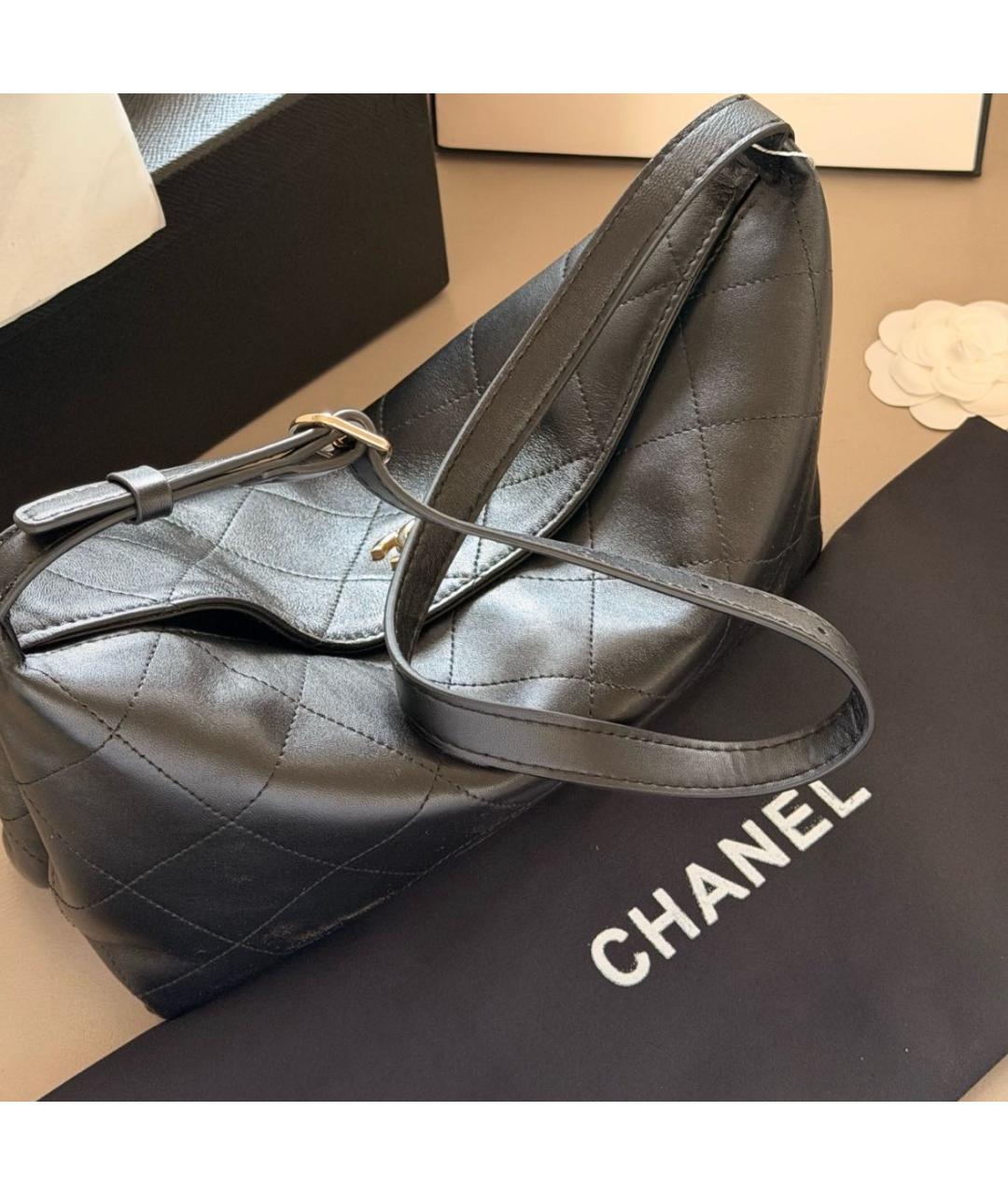 CHANEL Черная кожаная сумка через плечо, фото 4