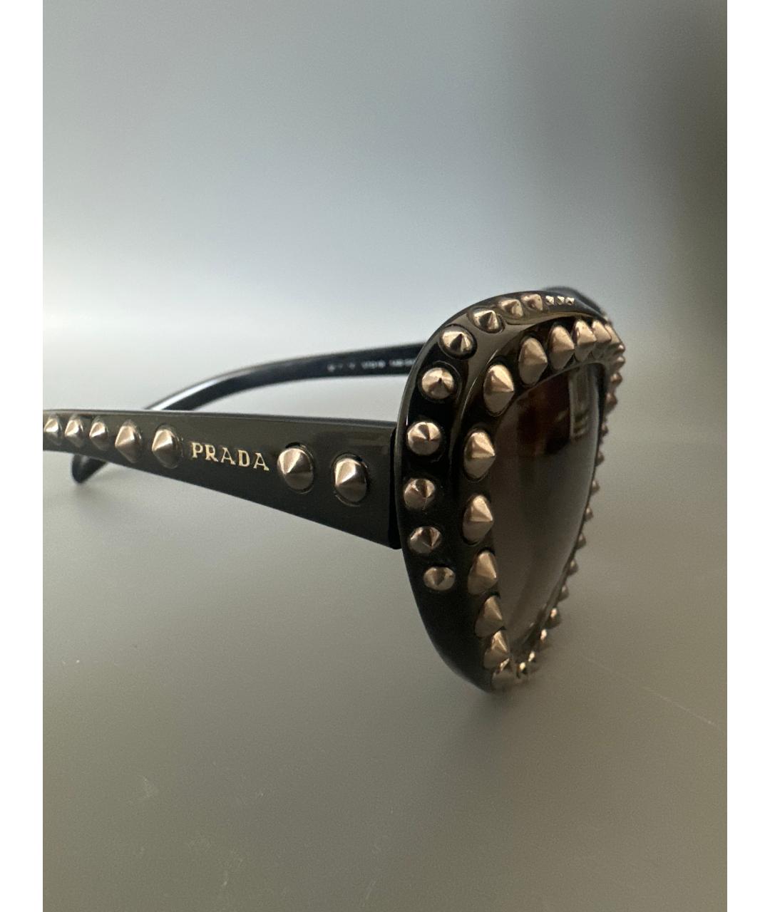 PRADA Черные пластиковые солнцезащитные очки, фото 3