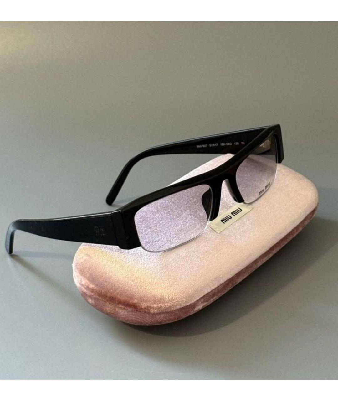 MIU MIU Черные пластиковые солнцезащитные очки, фото 5
