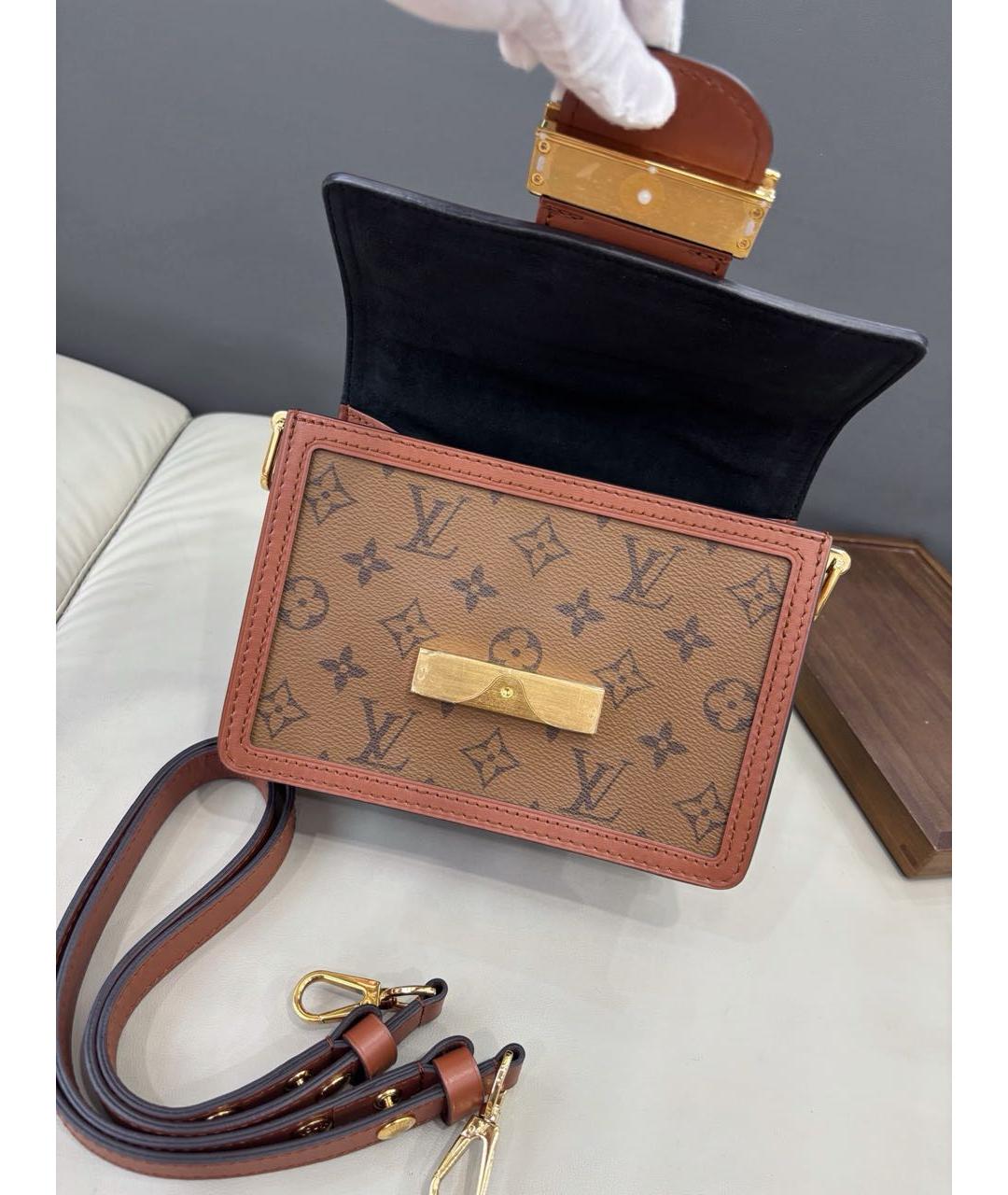 LOUIS VUITTON Коричневая кожаная сумка через плечо, фото 7