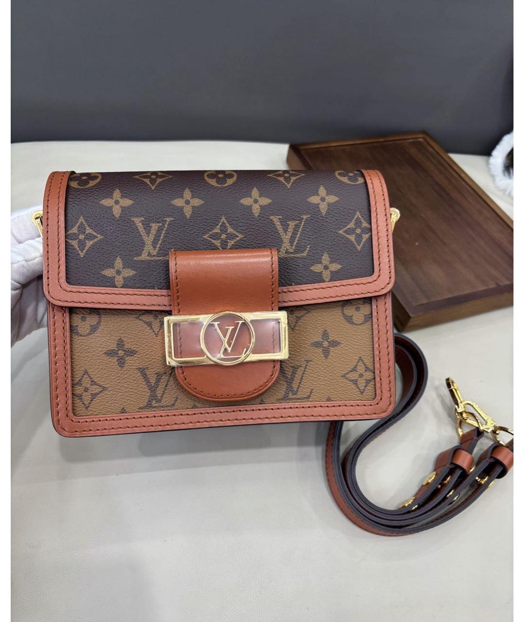 LOUIS VUITTON Коричневая кожаная сумка через плечо, фото 3