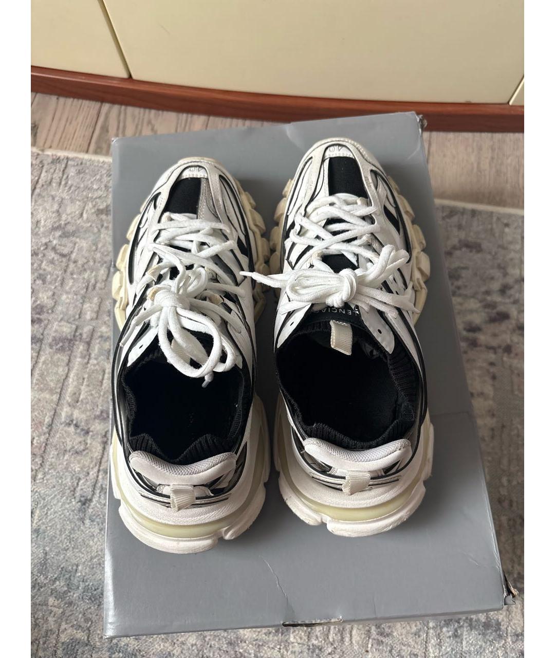 BALENCIAGA Белые кожаные кроссовки, фото 3