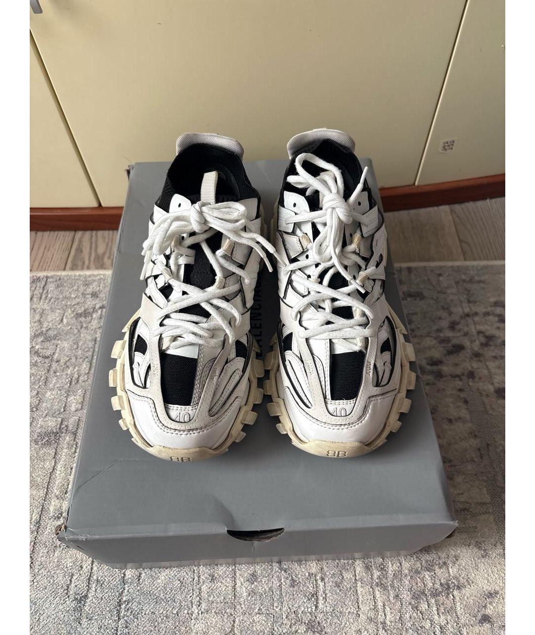 BALENCIAGA Белые кожаные кроссовки, фото 2