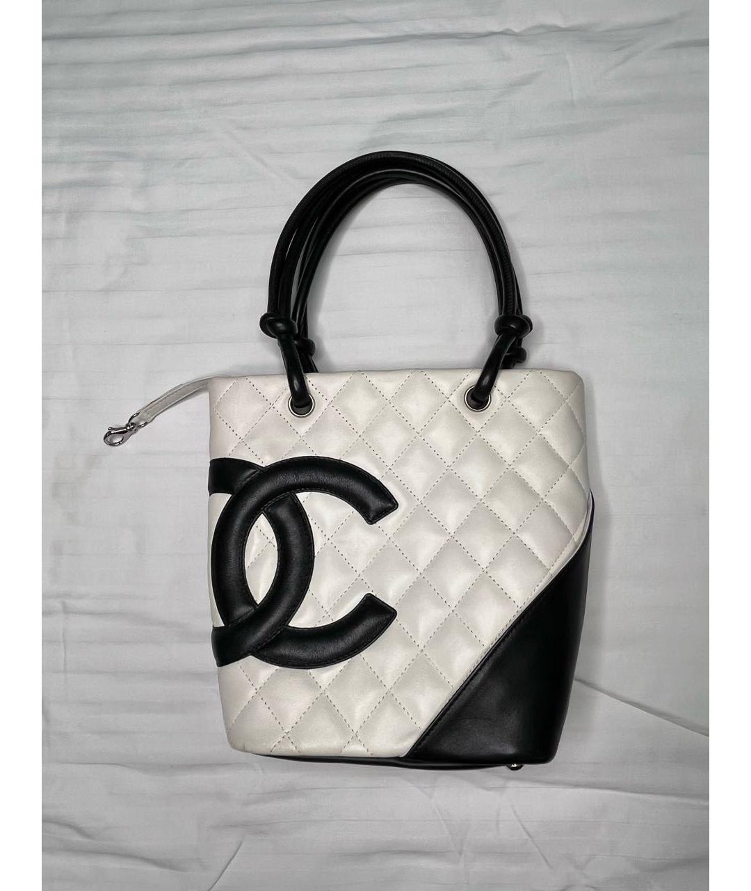 CHANEL Белая кожаная сумка с короткими ручками, фото 9
