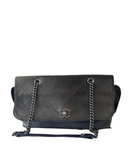 CHANEL Сумка через плечо