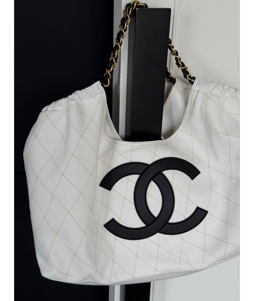 CHANEL Белая деним сумка тоут, фото 2