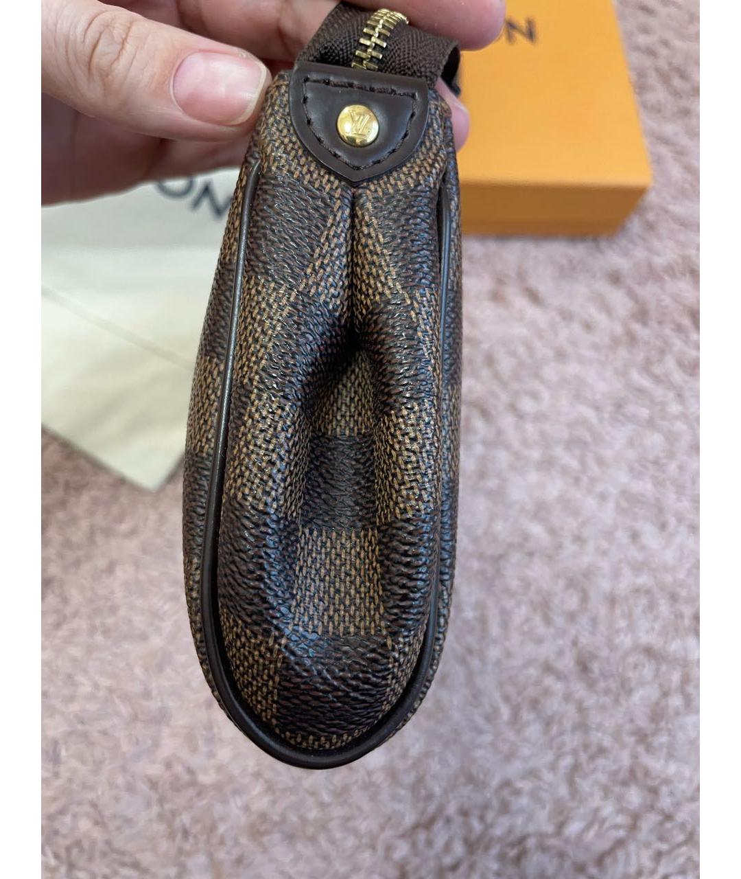 LOUIS VUITTON Коричневая сумка через плечо, фото 6