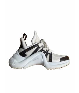 LOUIS VUITTON Кроссовки