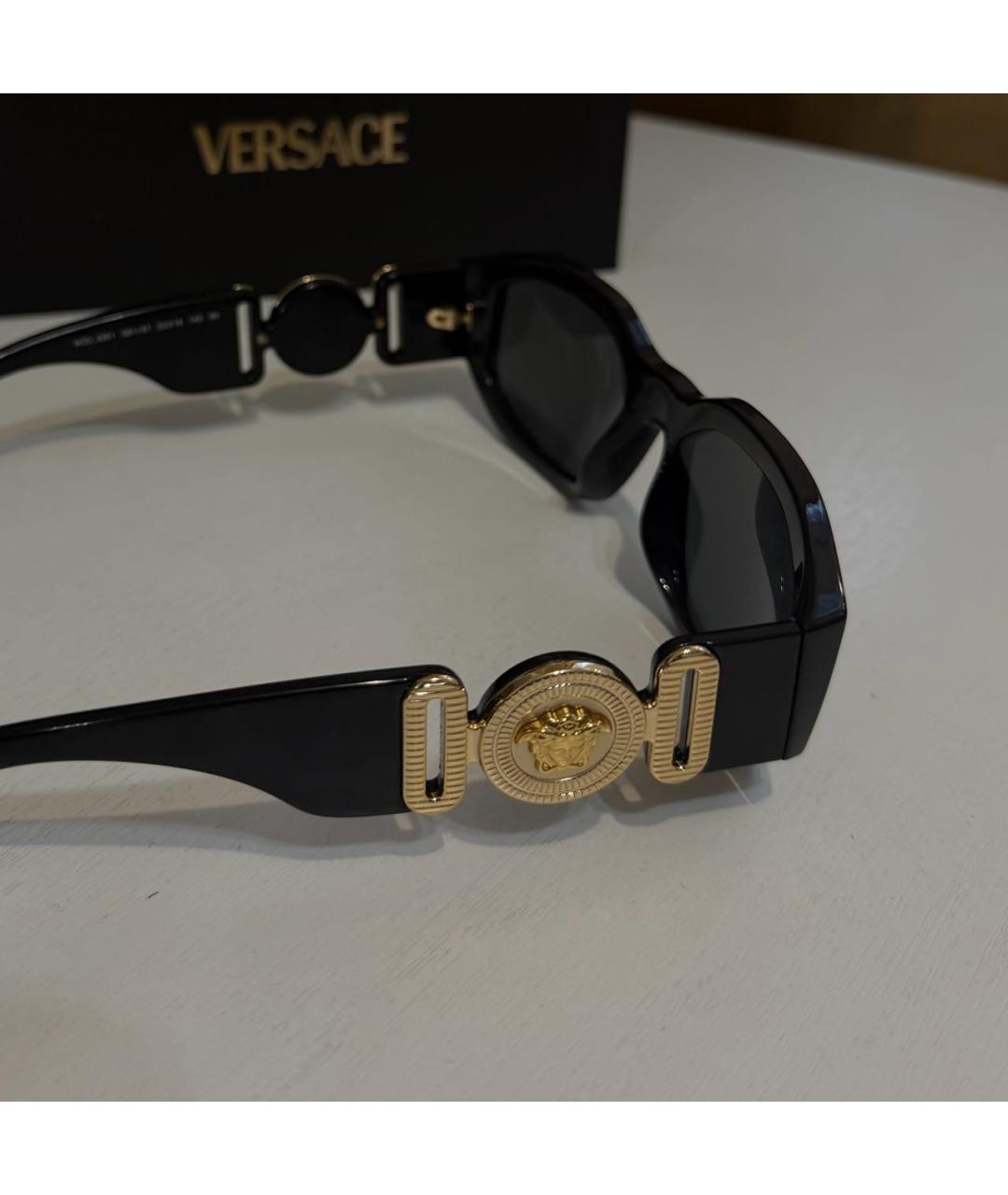 VERSACE Черные пластиковые солнцезащитные очки, фото 3