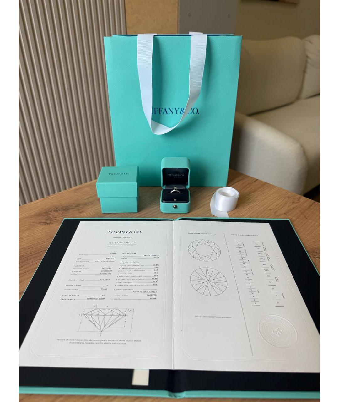 TIFFANY&CO Белое платиновое кольцо, фото 7