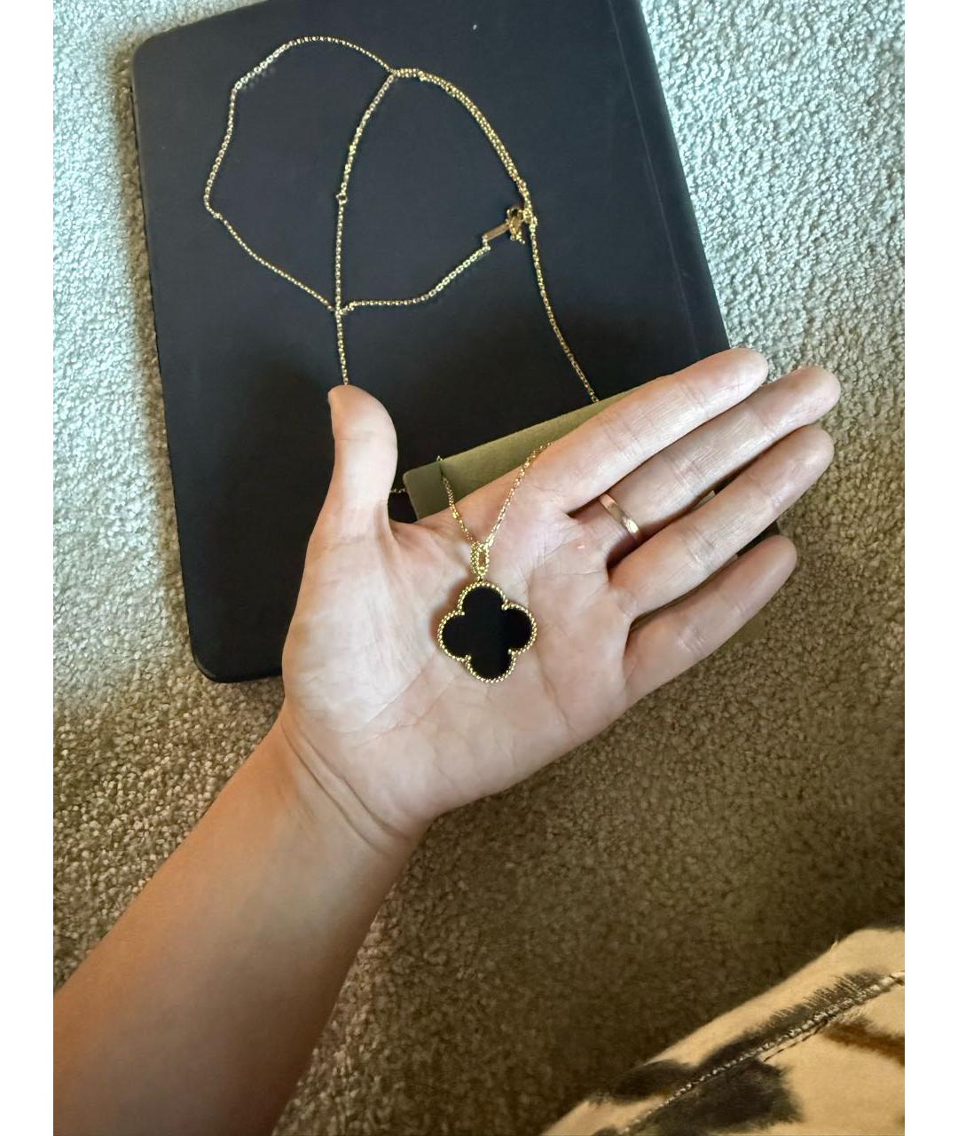 VAN CLEEF & ARPELS Черная подвеска из желтого золота, фото 7