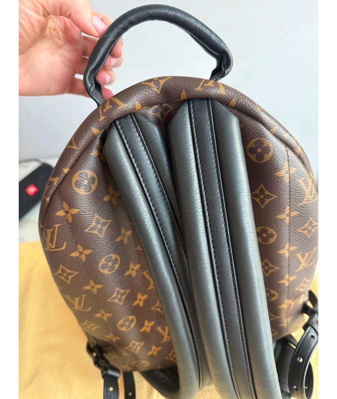 LOUIS VUITTON Коричневый рюкзак, фото 3