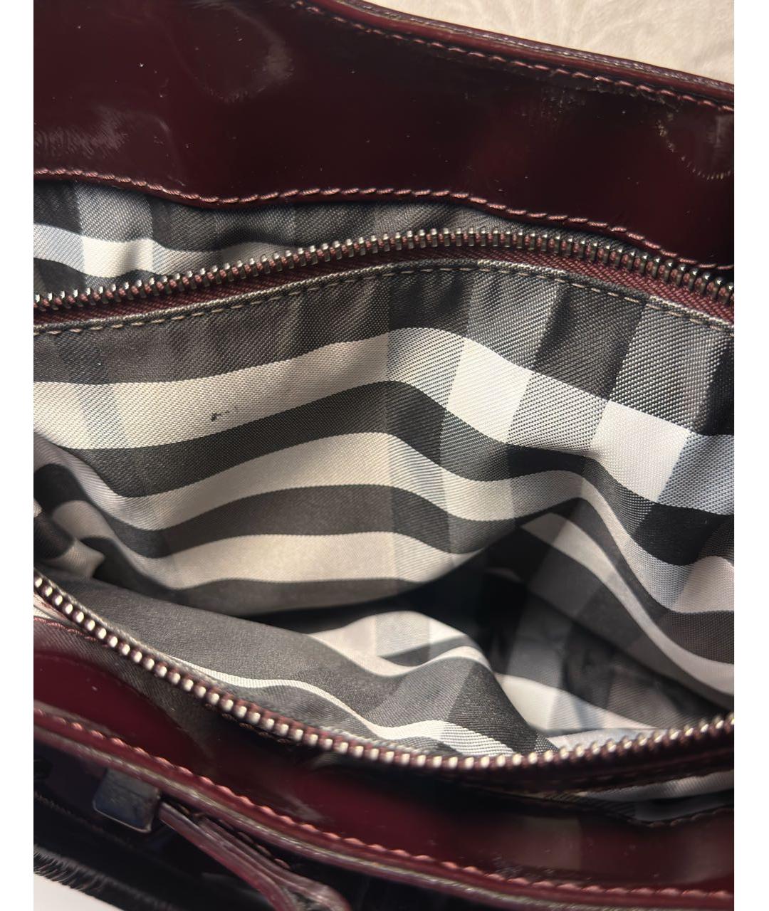 BURBERRY Бордовая сумка тоут из лакированной кожи, фото 6