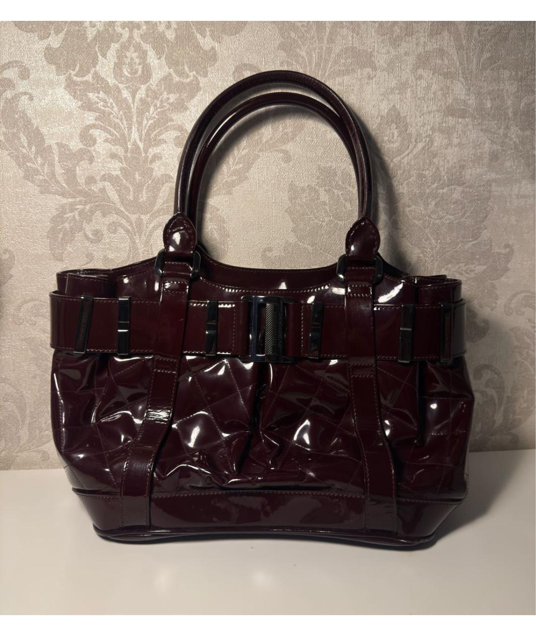 BURBERRY Бордовая сумка тоут из лакированной кожи, фото 9