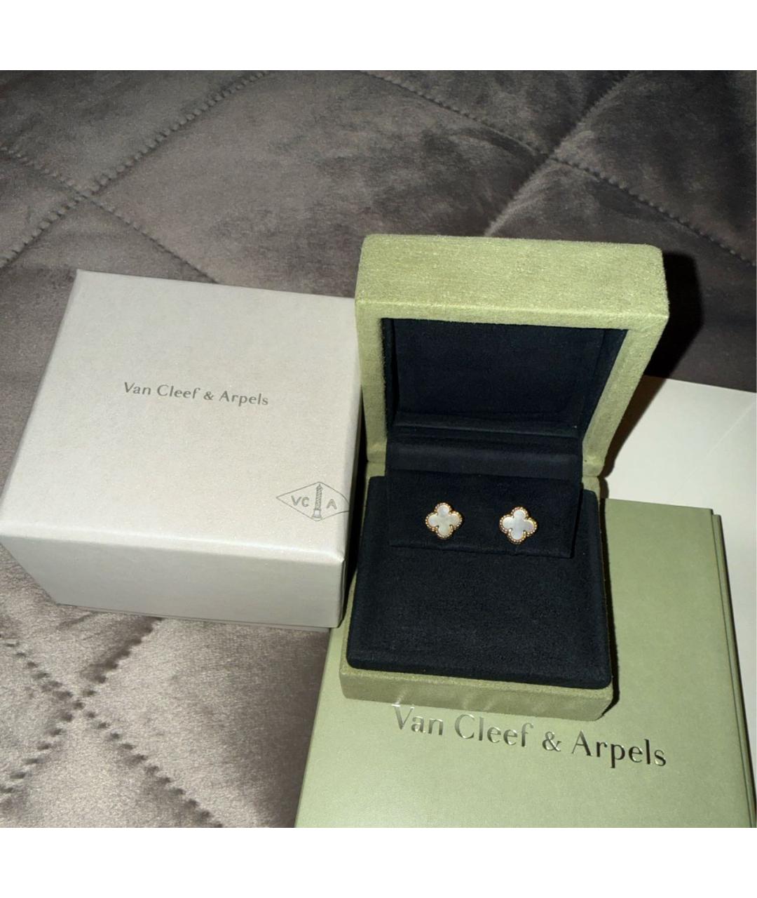 VAN CLEEF & ARPELS Белые серьги из желтого золота, фото 6
