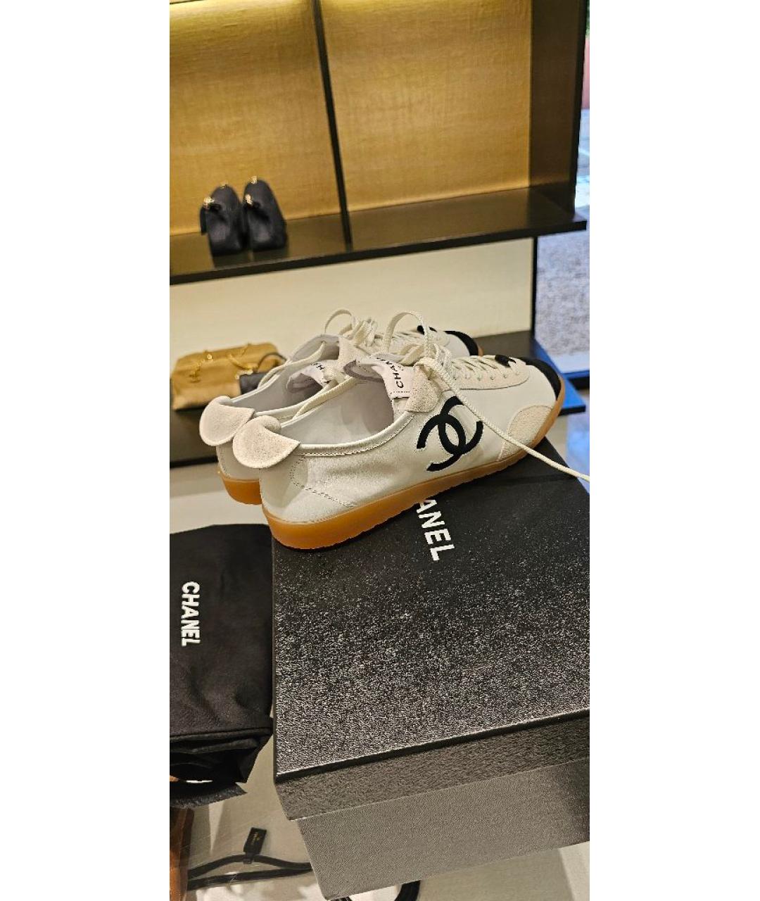 CHANEL Белые кожаные кеды, фото 4