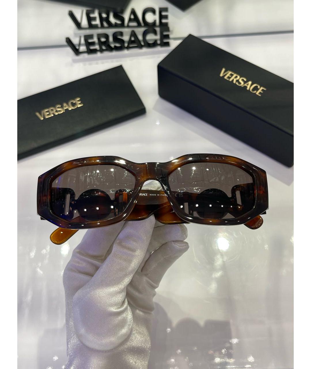 VERSACE Коричневые пластиковые солнцезащитные очки, фото 2