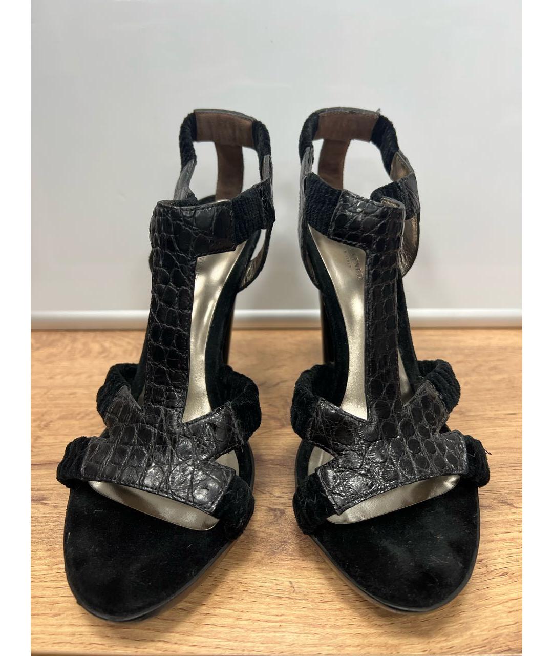 BOTTEGA VENETA Черные кожаные босоножки, фото 2