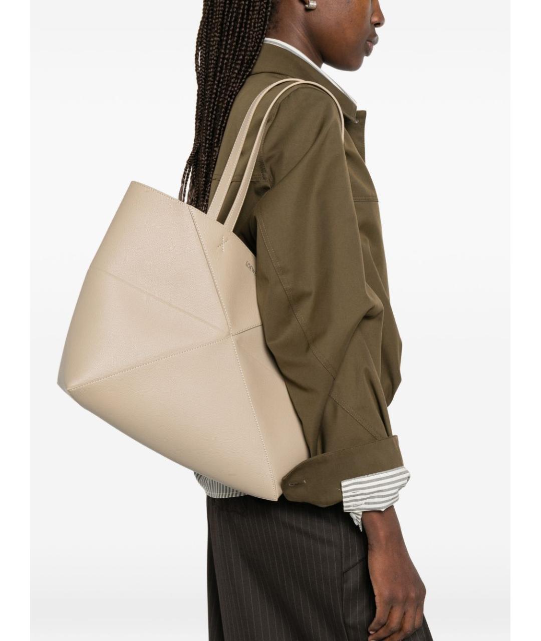 LOEWE Серая кожаная сумка тоут, фото 5