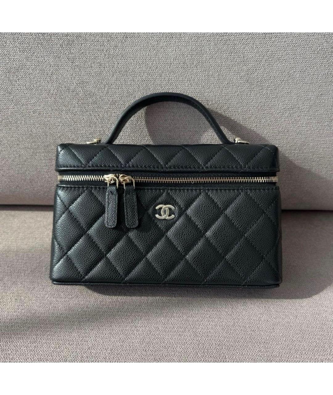 CHANEL Черная кожаная сумка через плечо, фото 2