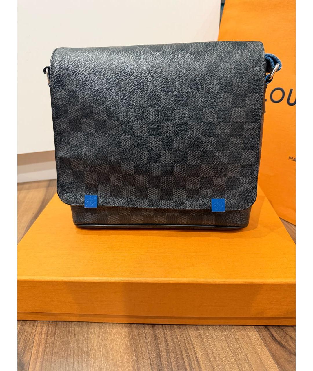 LOUIS VUITTON Антрацитовая сумка на плечо, фото 9