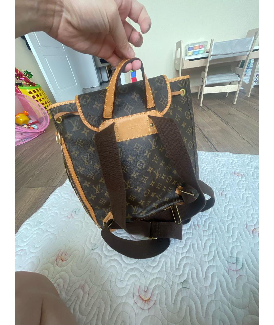 LOUIS VUITTON Коричневый кожаный рюкзак, фото 3