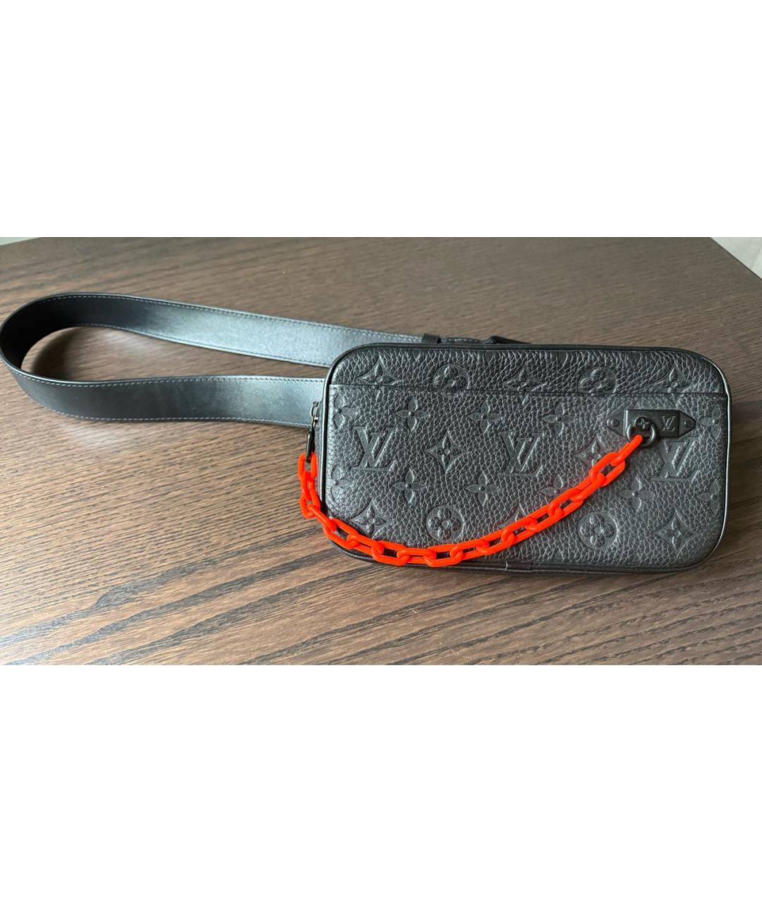 LOUIS VUITTON Черная кожаная поясная сумка, фото 9