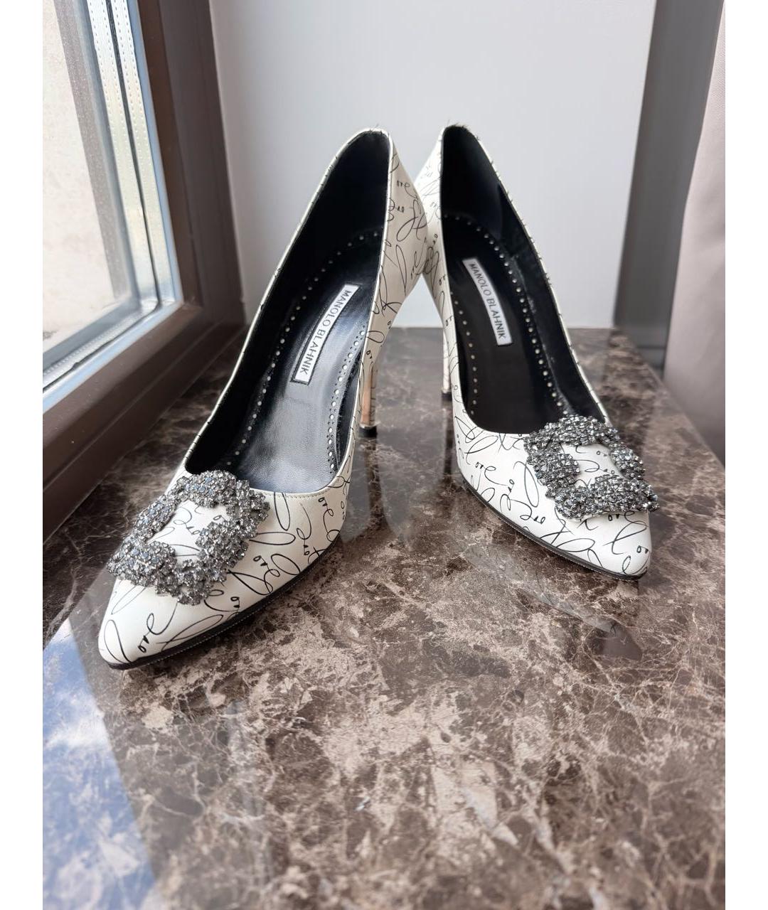 MANOLO BLAHNIK Белые кожаные туфли, фото 6