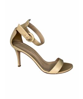 GIANVITO ROSSI Босоножки