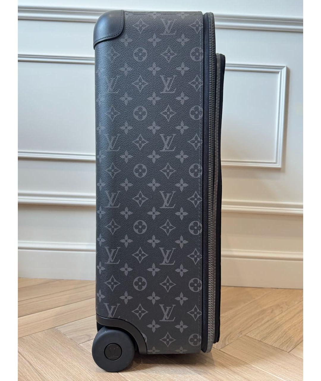 LOUIS VUITTON Черный чемодан, фото 4