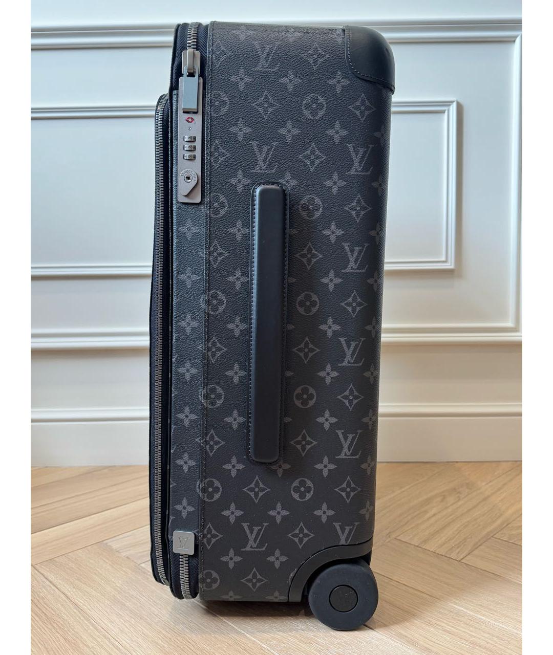 LOUIS VUITTON Черный чемодан, фото 5