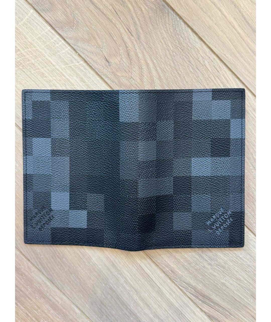 LOUIS VUITTON Черный кардхолдер, фото 3