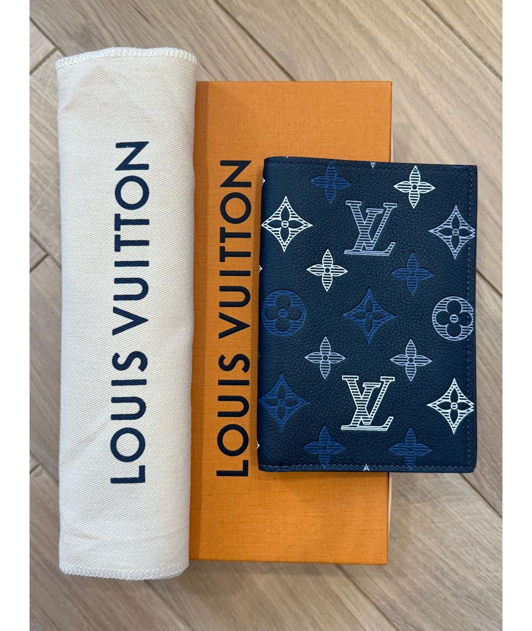 LOUIS VUITTON Темно-синий кожаный кардхолдер, фото 8