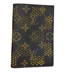 LOUIS VUITTON Обложка/футляр
