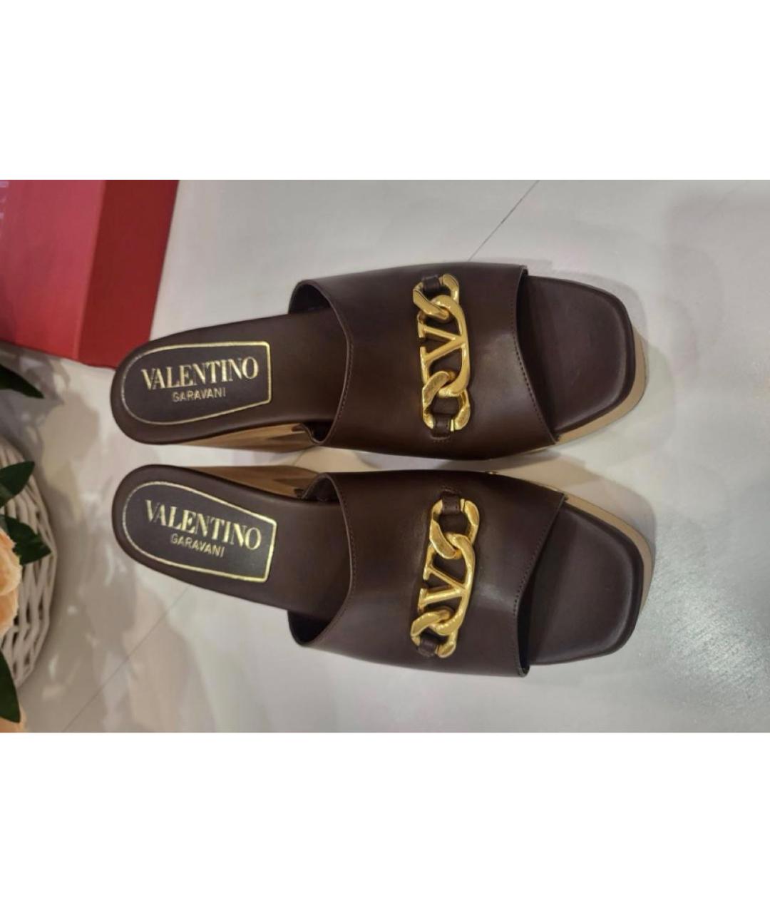 VALENTINO Коричневые кожаные сабо, фото 7