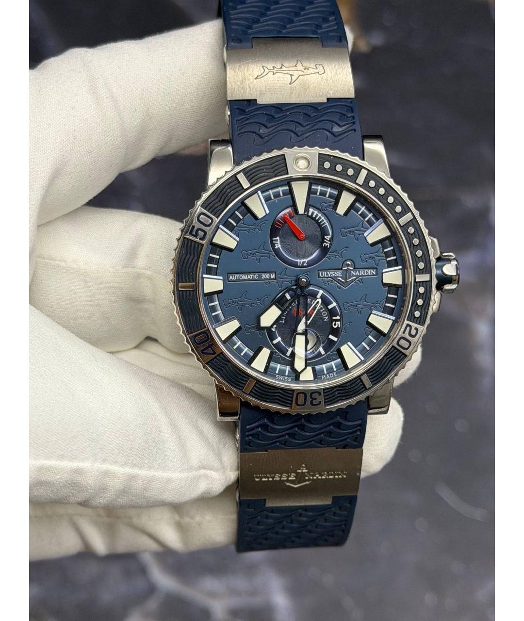 Ulysse Nardin Темно-синие часы, фото 3
