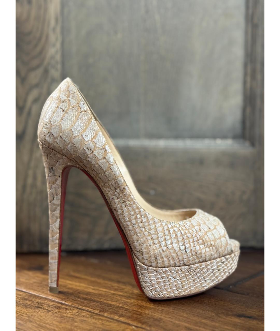 CHRISTIAN LOUBOUTIN Бежевые туфли, фото 6