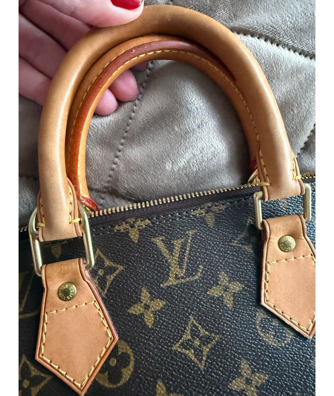 LOUIS VUITTON Коричневая кожаная сумка с короткими ручками, фото 5