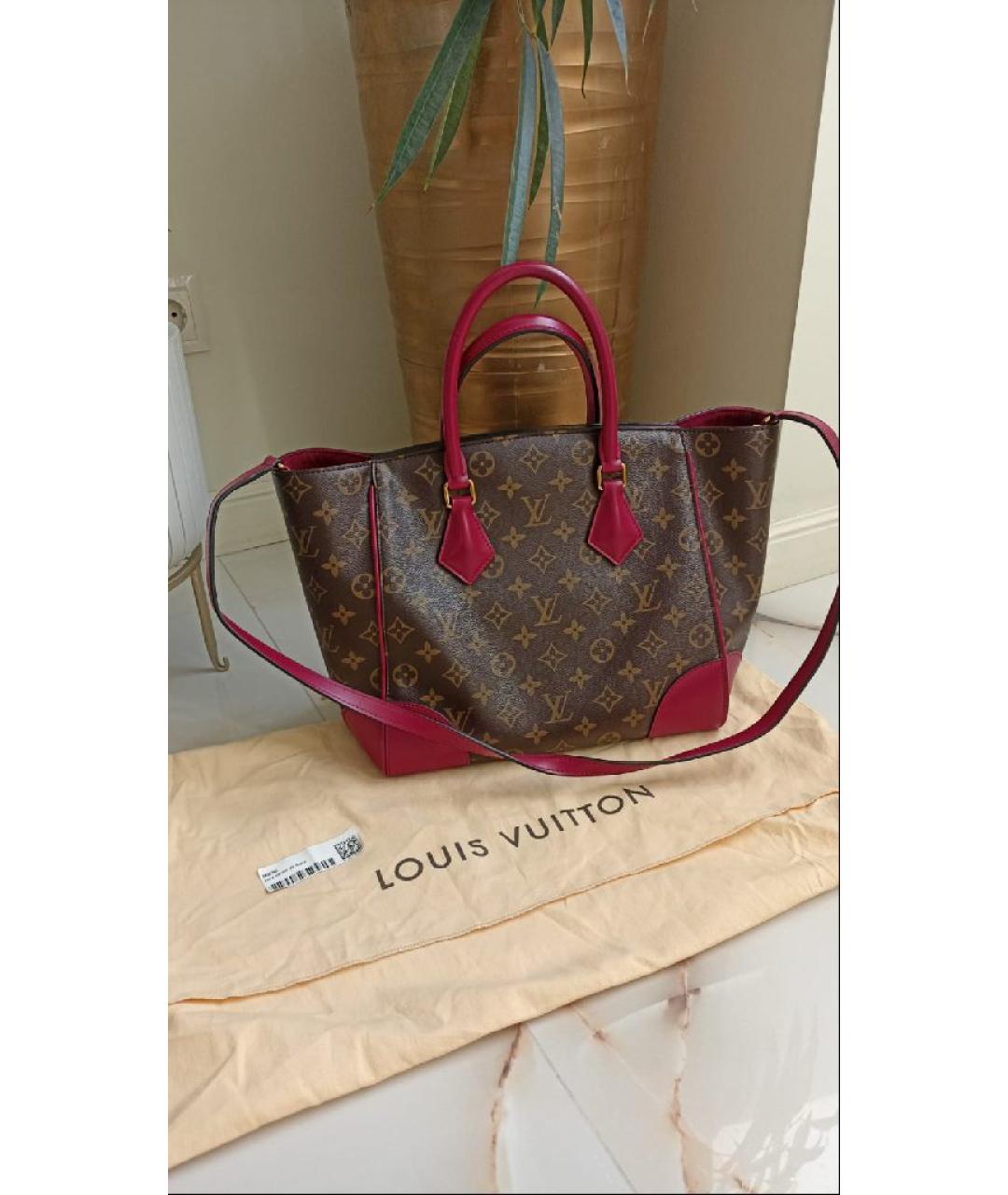 LOUIS VUITTON Коричневая кожаная сумка с короткими ручками, фото 9
