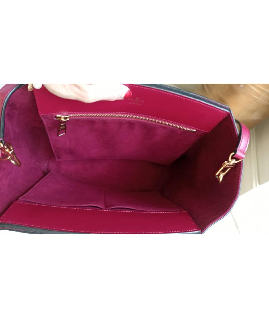 LOUIS VUITTON Коричневая кожаная сумка с короткими ручками, фото 6