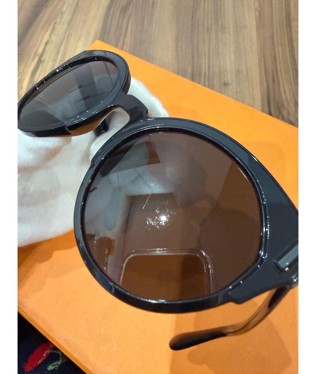 PRADA Черные пластиковые солнцезащитные очки, фото 3