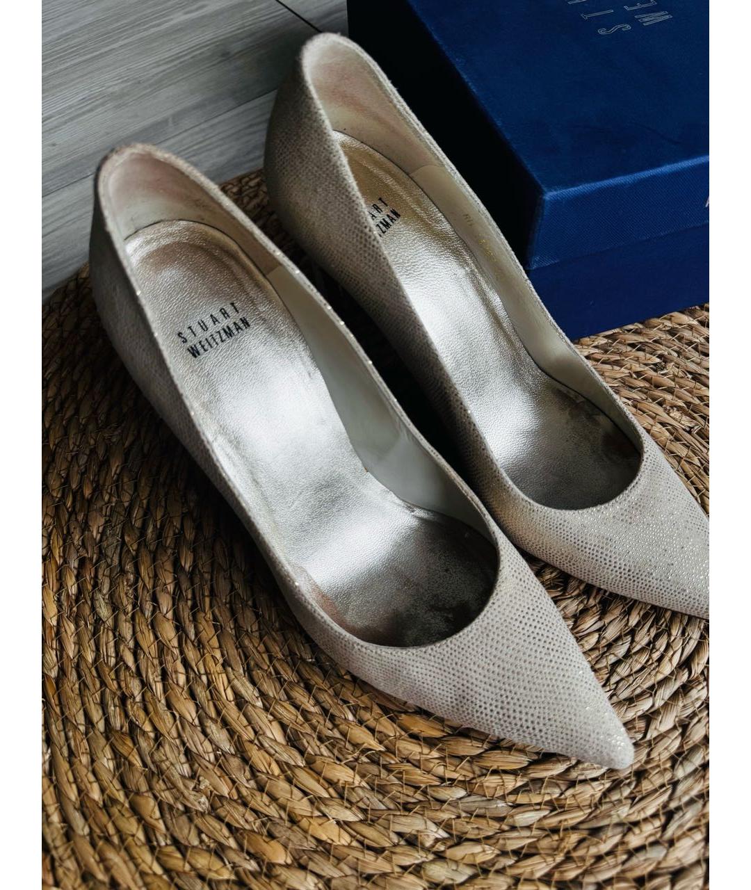 STUART WEITZMAN Бежевые замшевые туфли, фото 4
