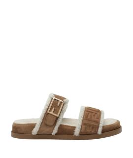 FENDI Шлепанцы